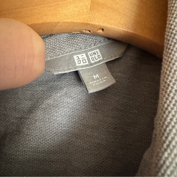 Uniqlo Men's Gray Polo Size M - Picture 4 of 5